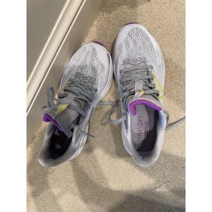 New balance Dynasoft Women's Size 9.5 Sneakers Grey